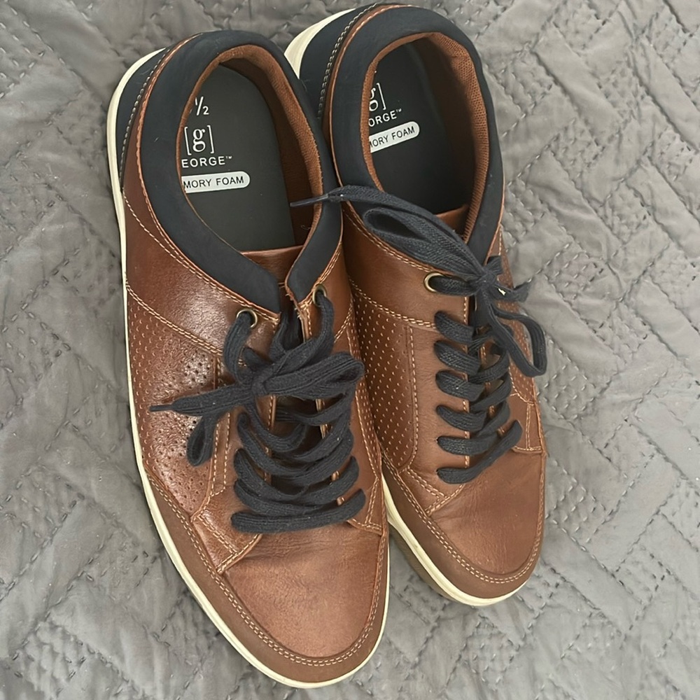 George memory foam men’s shoes
